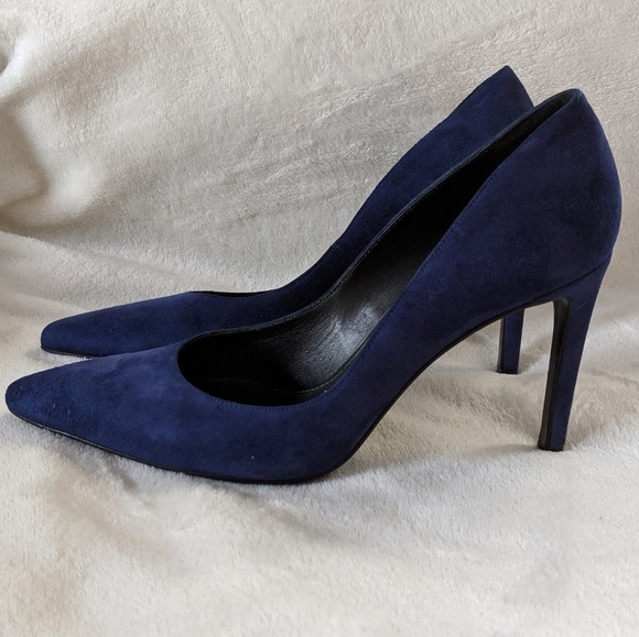 Stuart Weitzman navy pumps - Picture 4 of 5